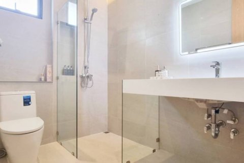 Дом в Паттайе, Таиланд с 5 спальнями  № 114698 - фото 10