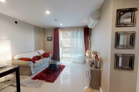 Студия в кондо в Бангне, Бангкок, Таиланд № 139973 - фото 1