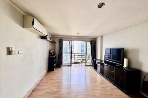 Condo à Khlong Toei, Bangkok, Thaïlande, 2 chambres № 155147 - photo 3