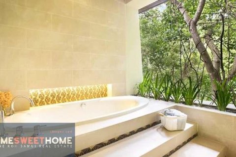 Villa in Ko Samui, Thailand 6 bedrooms № 179920 - photo 18