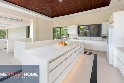 Villa in Ko Samui, Thailand 6 bedrooms № 179920 - photo 15