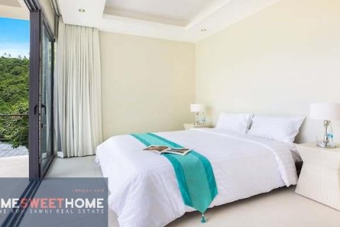Villa in Ko Samui, Thailand 6 bedrooms № 179920 - photo 16