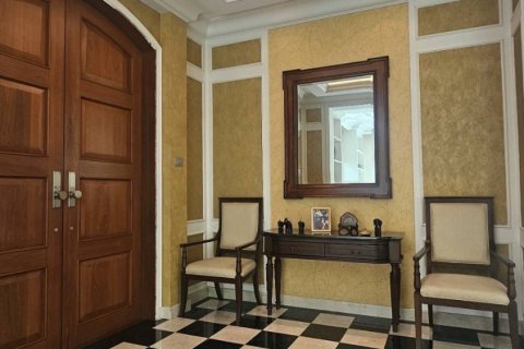 Вилла в Талинг Чане, Бангкок, Таиланд с 4 спальнями № 163367 - фото 16