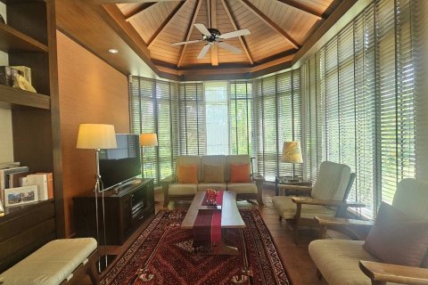 Вилла в Талинг Чане, Бангкок, Таиланд с 4 спальнями № 163367 - фото 20