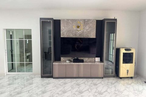 Maison à Hang Dong, Thaïlande 4 chambres № 163364 - photo 20