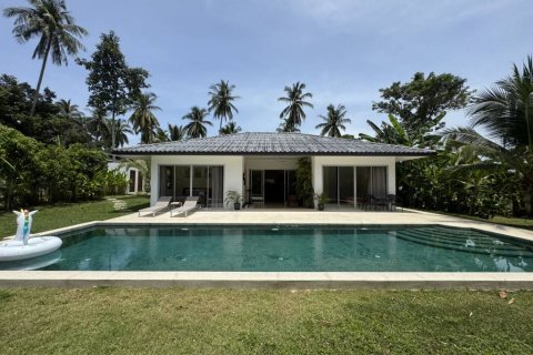 Villa in Ko Samui, Thailand 2 bedrooms № 134710 - photo 1