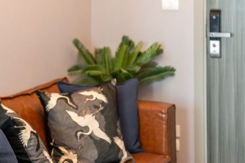 Studio dans le Condo à Watthana, Bangkok, Thaïlande  № 135810 - photo 18