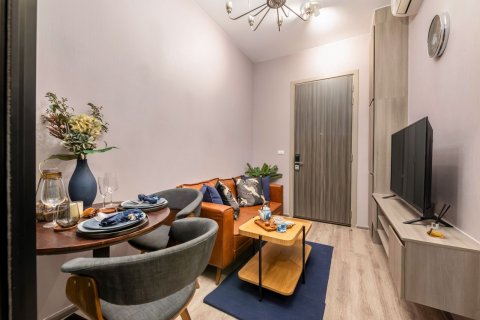 Studio dans le Condo à Watthana, Bangkok, Thaïlande  № 135810 - photo 16