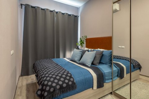 Studio dans le Condo à Watthana, Bangkok, Thaïlande  № 135810 - photo 6