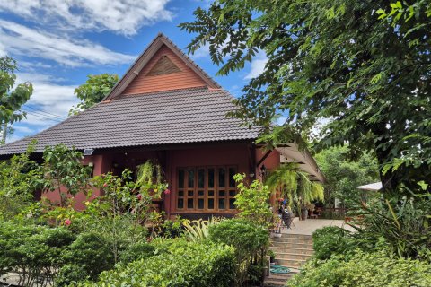 Дом в Сан Кампаенге, Таиланд с 7 спальнями  № 135812 - фото 1