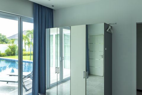 Villa in Hua Hin, Thailand 3 bedrooms № 145112 - photo 5
