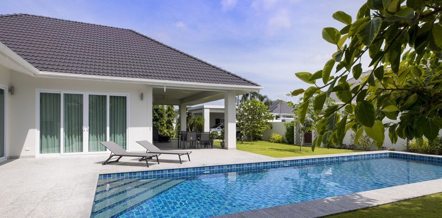 Villa in Hua Hin, Thailand 3 bedrooms № 145112