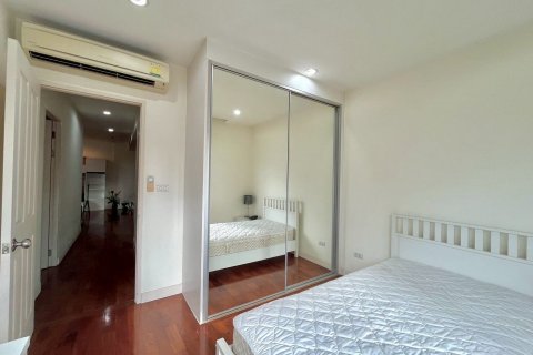 Кондоминиум с 2 спальнями в Ваттхане, Бангкок, Таиланд № 144907 - фото 16