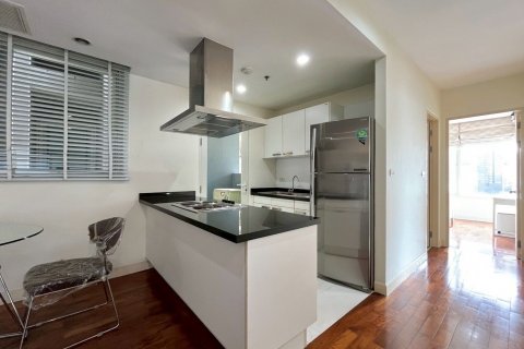 Кондоминиум с 2 спальнями в Ваттхане, Бангкок, Таиланд № 144907 - фото 5