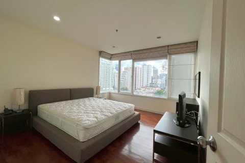 Кондоминиум с 2 спальнями в Ваттхане, Бангкок, Таиланд № 144907 - фото 8