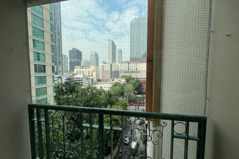 Кондоминиум с 2 спальнями в Патхум Ване, Бангкок, Таиланд № 150083 - фото 15