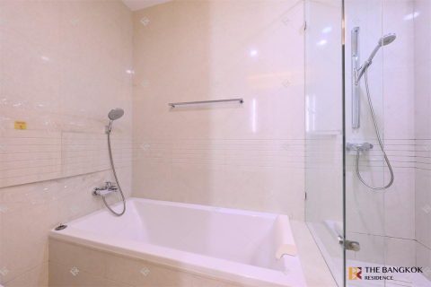 Condominio de 2 dormitorios en Bangkok, Tailandia № 209861 - foto 4