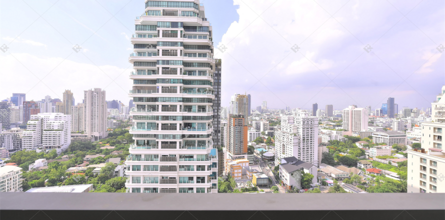 Condominio de 2 dormitorios en Bangkok, Tailandia № 209859