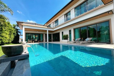 House in Phuket, Thailand 4 bedrooms № 160628 - photo 13