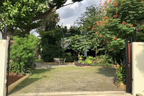 Дом в Ратхум Тхани, Таиланд с 5 спальнями  № 160626 - фото 7