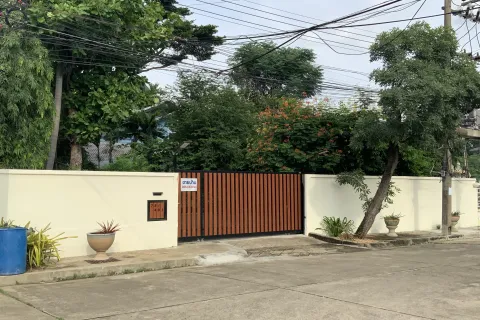 Дом в Ратхум Тхани, Таиланд с 5 спальнями  № 160626