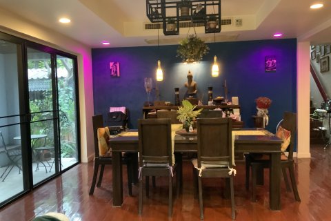 Дом в Ратхум Тхани, Таиланд с 5 спальнями  № 160626 - фото 4