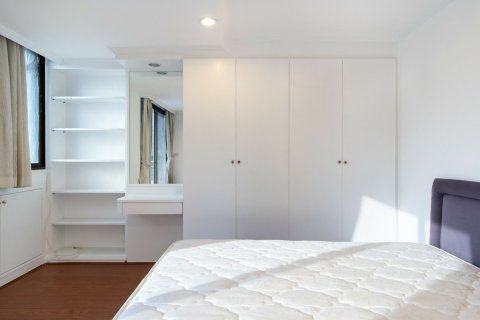 Duplex à Watthana, Bangkok, Thaïlande 3 chambres № 160632 - photo 23