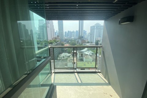 Studio dans le Condo à Watthana, Bangkok, Thaïlande  № 160627 - photo 7