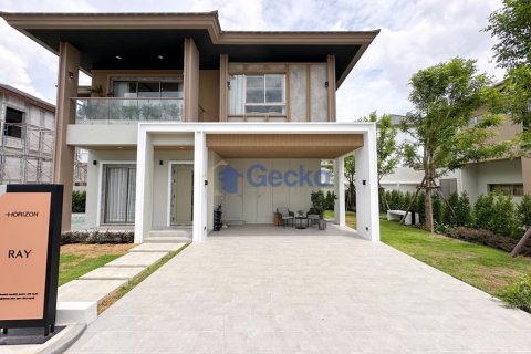 Casa de 4 dormitorios en Pattaya, Tailandia № 209395 - foto 27