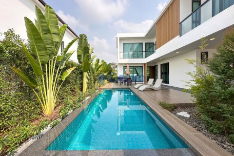 Casa de 3 dormitorios en Pattaya, Tailandia № 209393 - foto 7