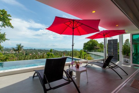 Villa in Ko Samui, Thailand 3 bedrooms № 163357 - photo 10