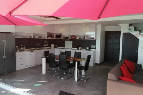 Villa in Ko Samui, Thailand 3 bedrooms № 163357 - photo 3