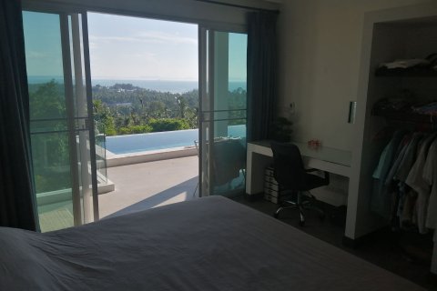 Villa in Ko Samui, Thailand 3 bedrooms № 163357 - photo 8