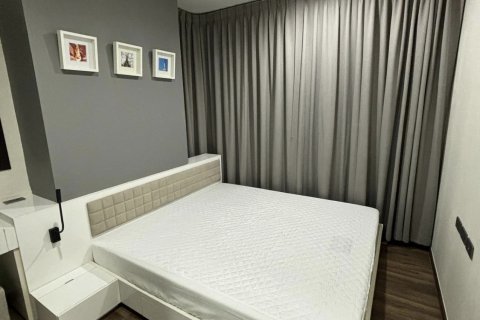 Студия в кондо в Клонг Тоэй, Бангкок, Таиланд № 163362 - фото 3