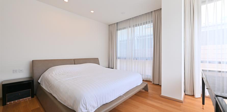 Condo à Bangkok, Thaïlande, 2 chambres № 186005