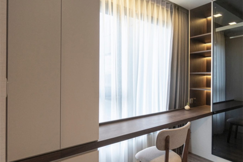 Condo in Bangkok, Thailand, 1 bedroom  № 186009 - photo 2