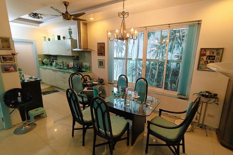 Вилла в Хуа Хине, Таиланд с 2 спальнями  № 140911 - фото 9