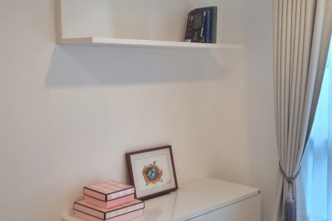 Condo in Huai Khwang, Bangkok, Thailand, 3 bedrooms № 155083 - photo 10