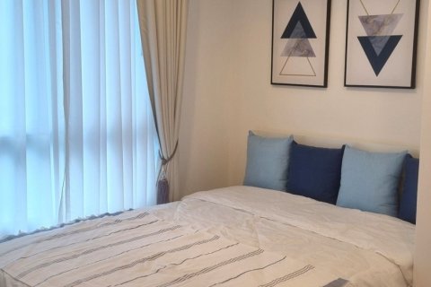 Condo in Huai Khwang, Bangkok, Thailand, 3 bedrooms № 155083 - photo 5