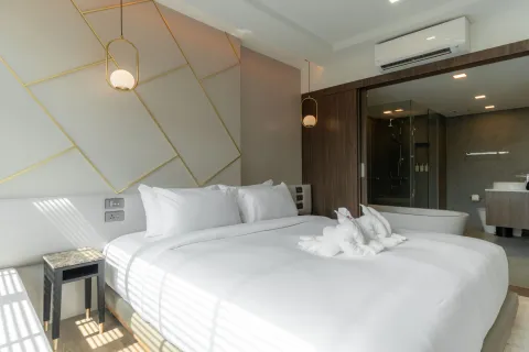 Condo in Phuket, Thailand, 2 bedrooms  № 155082 - photo 7