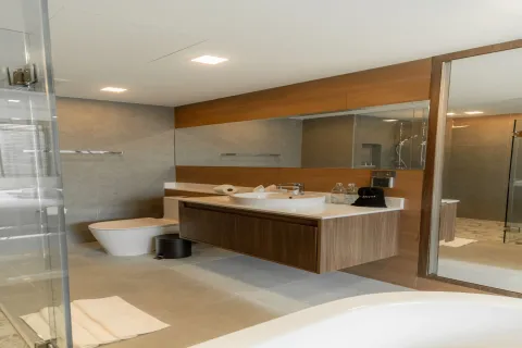 Condo in Phuket, Thailand, 2 bedrooms  № 155082 - photo 14