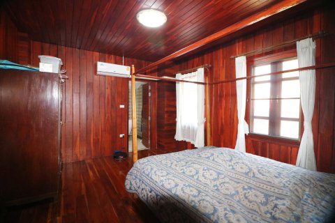 House in Udon Thani, Thailand 3 bedrooms № 171778 - photo 14