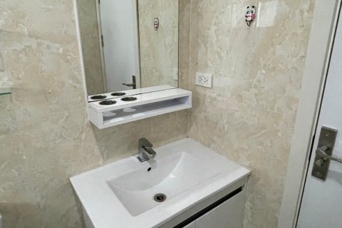 Кондоминиум с 2 спальнями в Пхракханонге, Бангкок, Таиланд № 171780 - фото 13