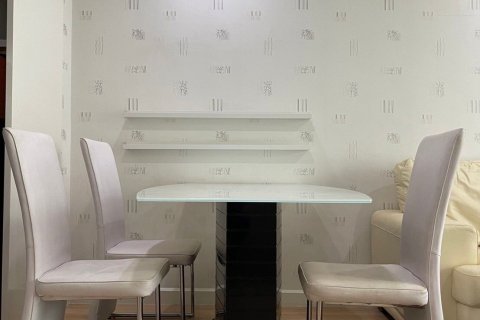 Кондоминиум с 2 спальнями в Пхракханонге, Бангкок, Таиланд № 171780 - фото 16