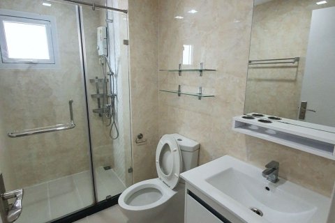 Кондоминиум с 2 спальнями в Пхракханонге, Бангкок, Таиланд № 171780 - фото 11