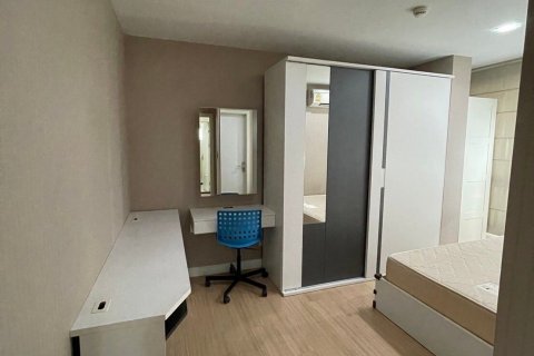 Кондоминиум с 2 спальнями в Пхракханонге, Бангкок, Таиланд № 171780 - фото 2