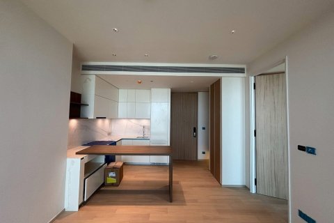 Studio dans le Condo à Pathum Wan, Bangkok, Thaïlande  № 171777