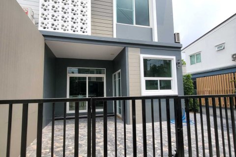 Дом в Банг Каео, Таиланд с 3 спальнями № 154990 - фото 5