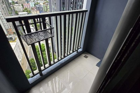 Studio dans le Condo à Chatuchak, Bangkok, Thaïlande № 154987 - photo 2