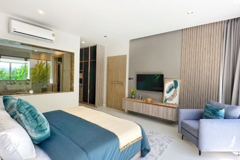 Villa in Phuket, Thailand 3 bedrooms № 154988 - photo 19